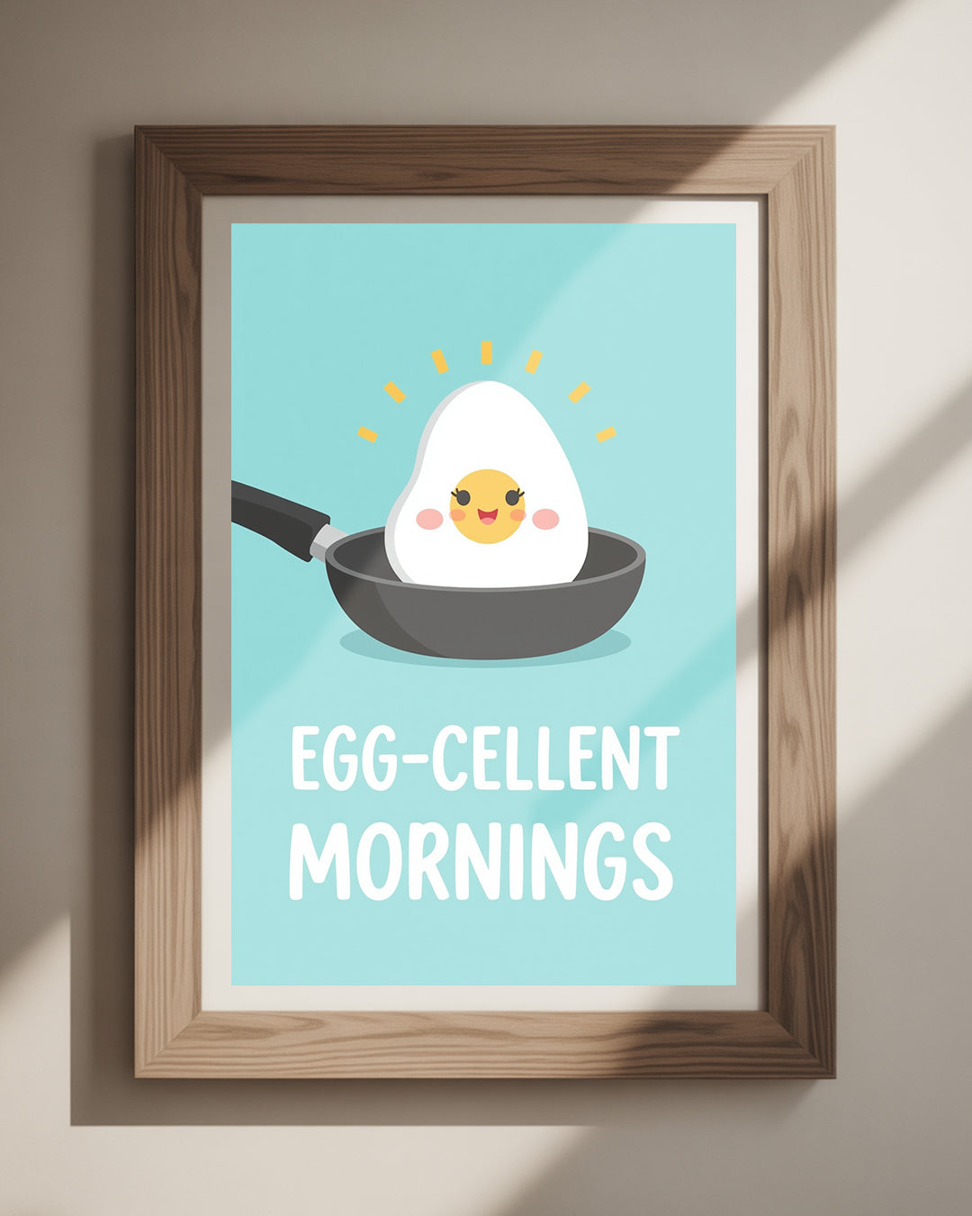 Lustiges ‚Egg-Cellent Mornings‘ Spruchposter als Kunstdruck 50x70 cm – witziges Frühstücks Poster für die Küche oder das Esszimmer.