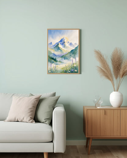 Aquarell „Watercolor Mountains“ Poster: Kunstdruck einer Berglandschaft für ein ruhiges und elegantes Wohnzimmer