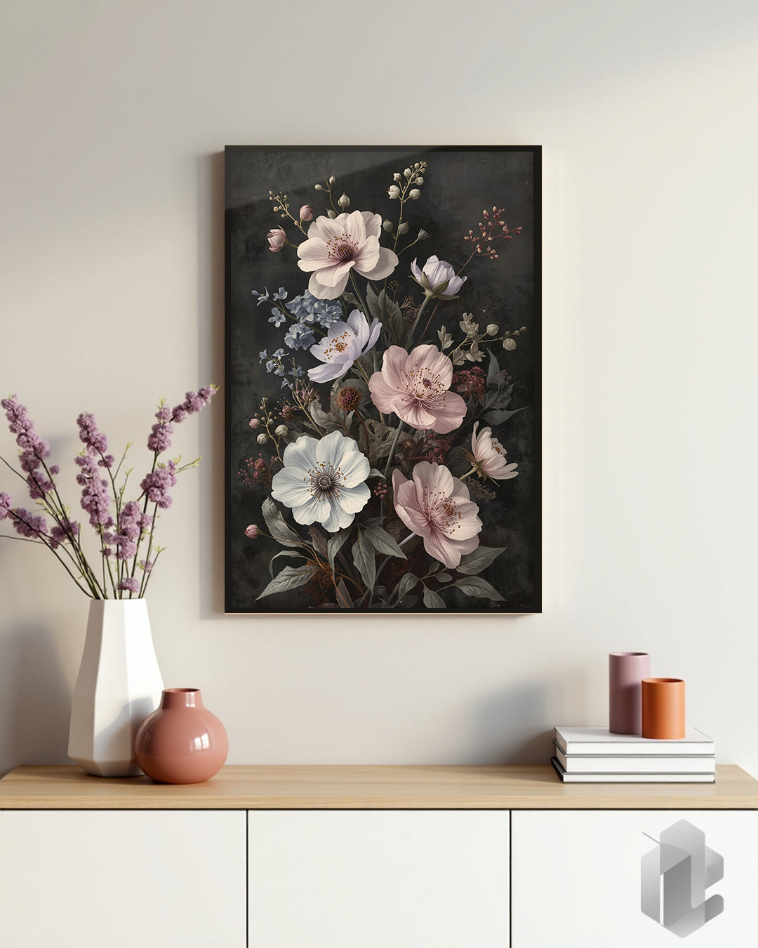 Gerahmtes Poster: Antique Floral auf Kommode