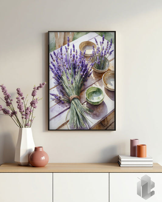 Gerahmtes Poster: Motiv Purple Table auf Kommode