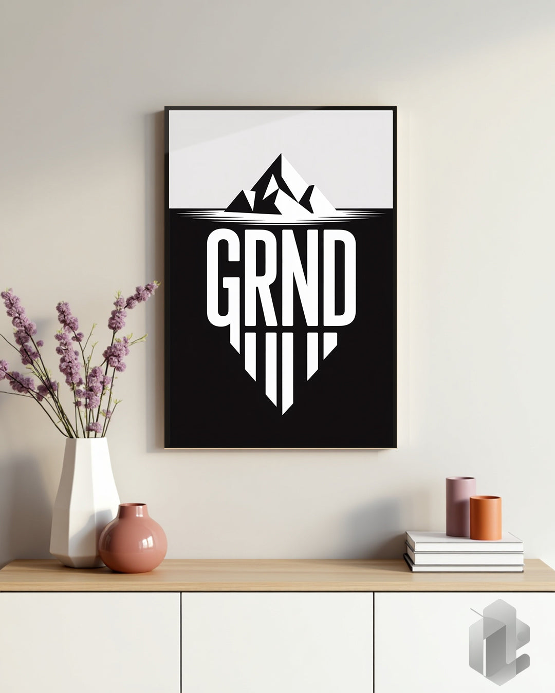 Schwarz-Weiß Poster mit Eisberg Illustration und Typografie GRND