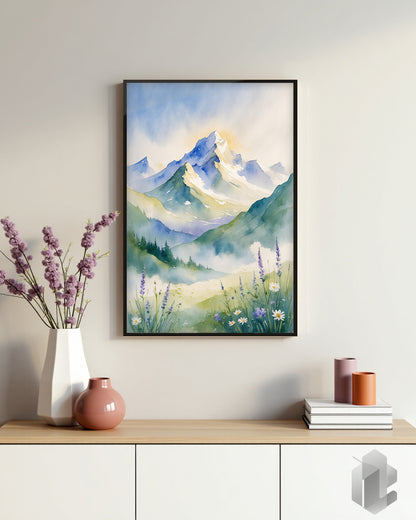 „Watercolor Mountains“ Poster: Sanfte Aquarell-Berglandschaft für eine beruhigende Atmosphäre im Wohnzimmer